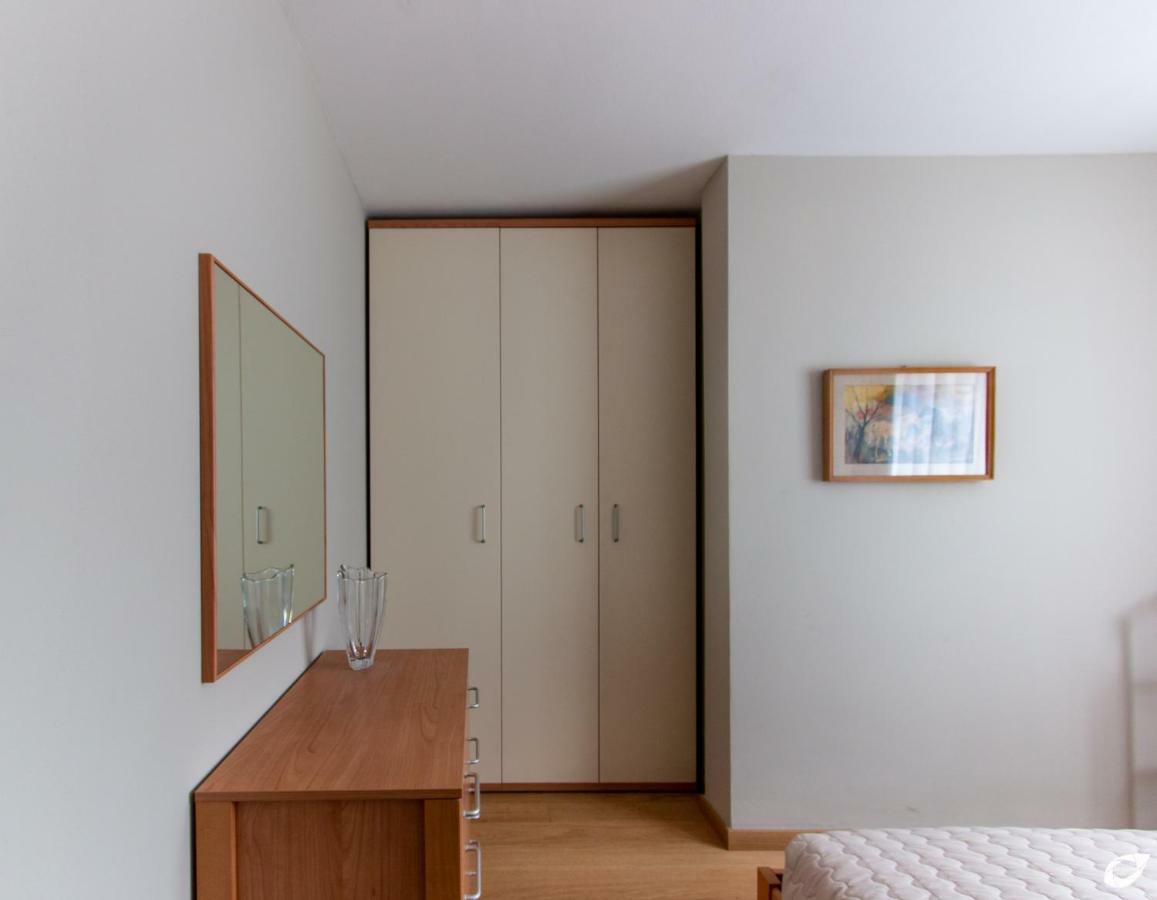 2-Bedroom Apt, With Balcony & Aircondition - 50 M From The Beach Marina di Pietrasanta Exteriör bild